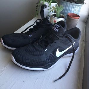 Nike Sneakers Flex TR 6